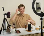 Man recording a product review